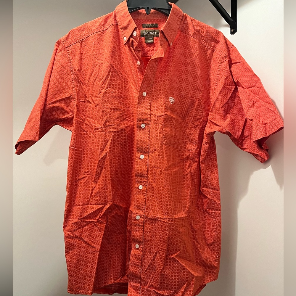 Men’s Ariat STRECH Casual Short Sleeve Button Down - Size L - Tall